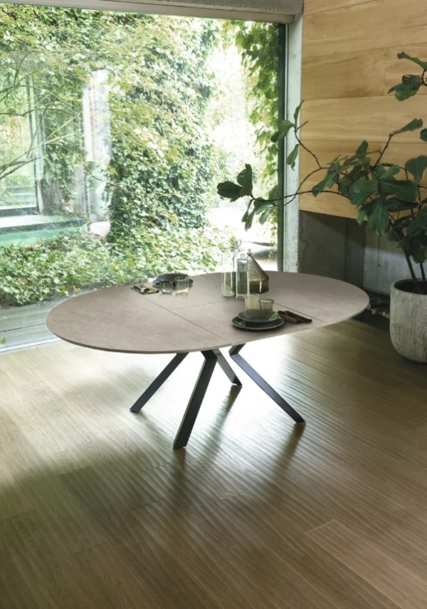Zoe Round - Image 2